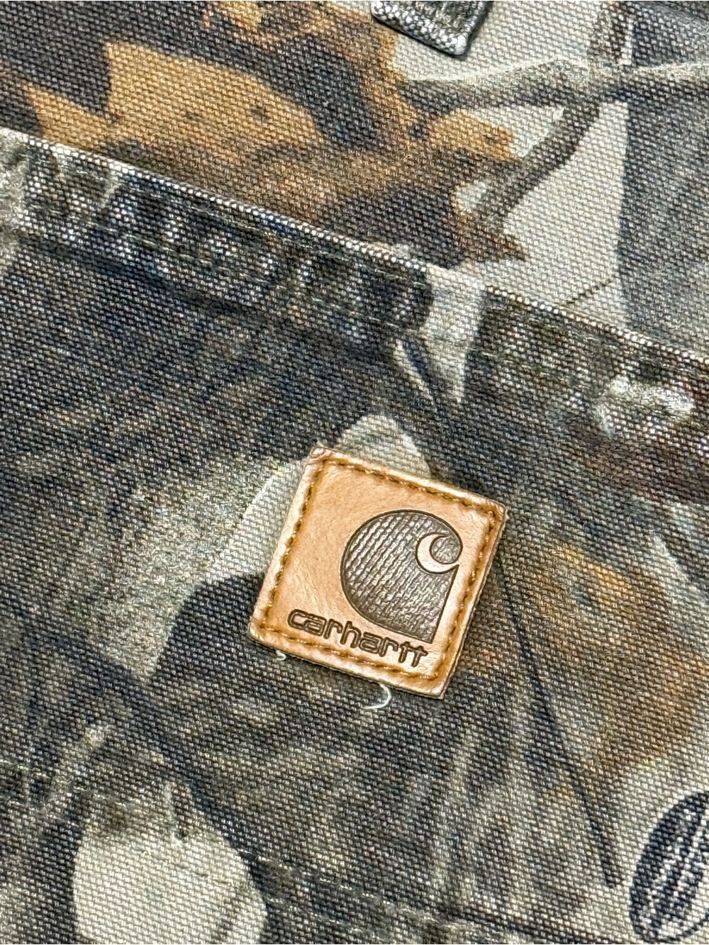 Carhartt Shorts - Picture 6 of 7